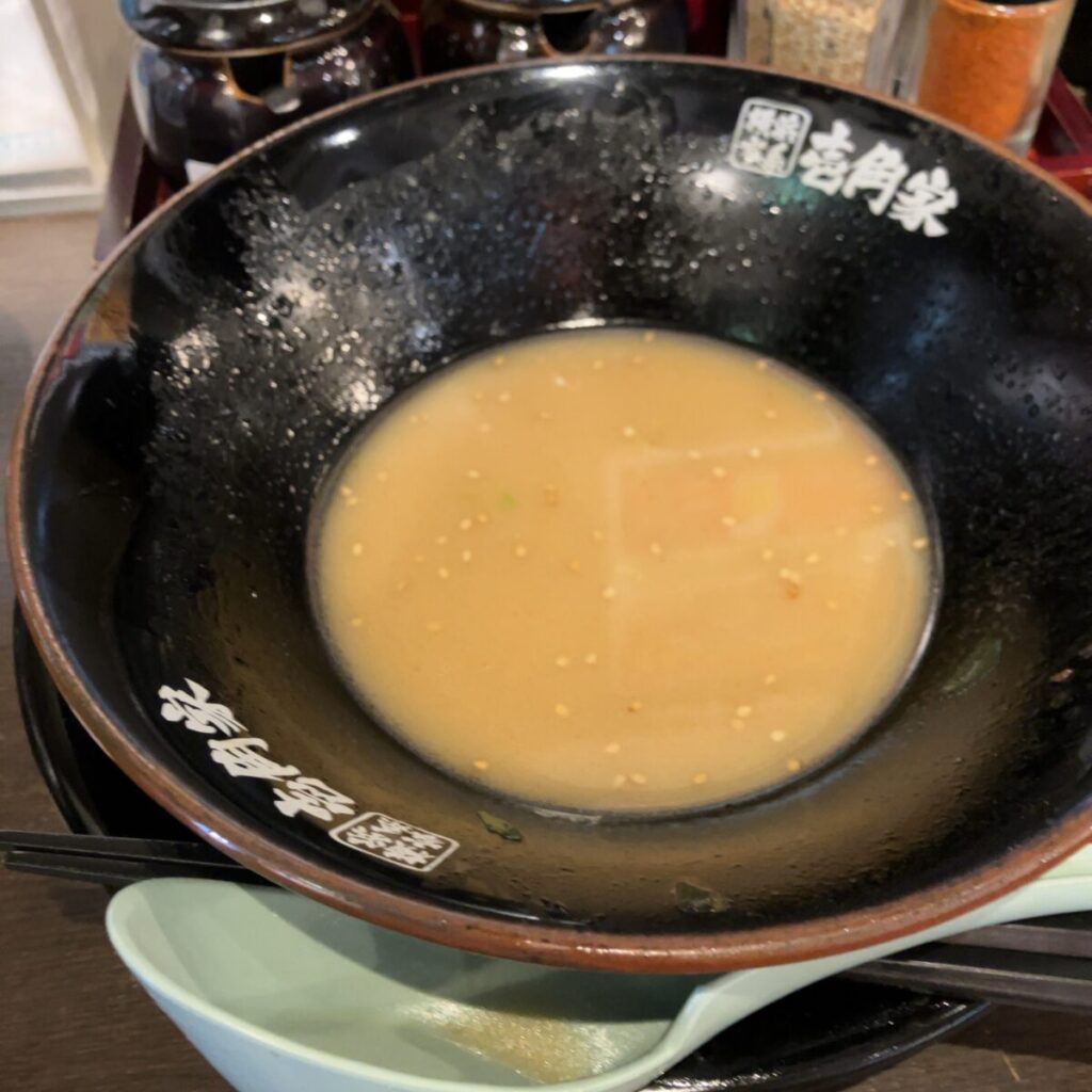 壱角家のラーメン完食