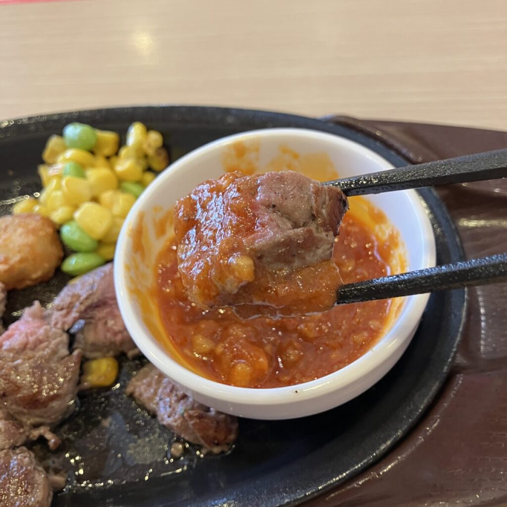 ガストオリジナルのガーリックソースが美味しい