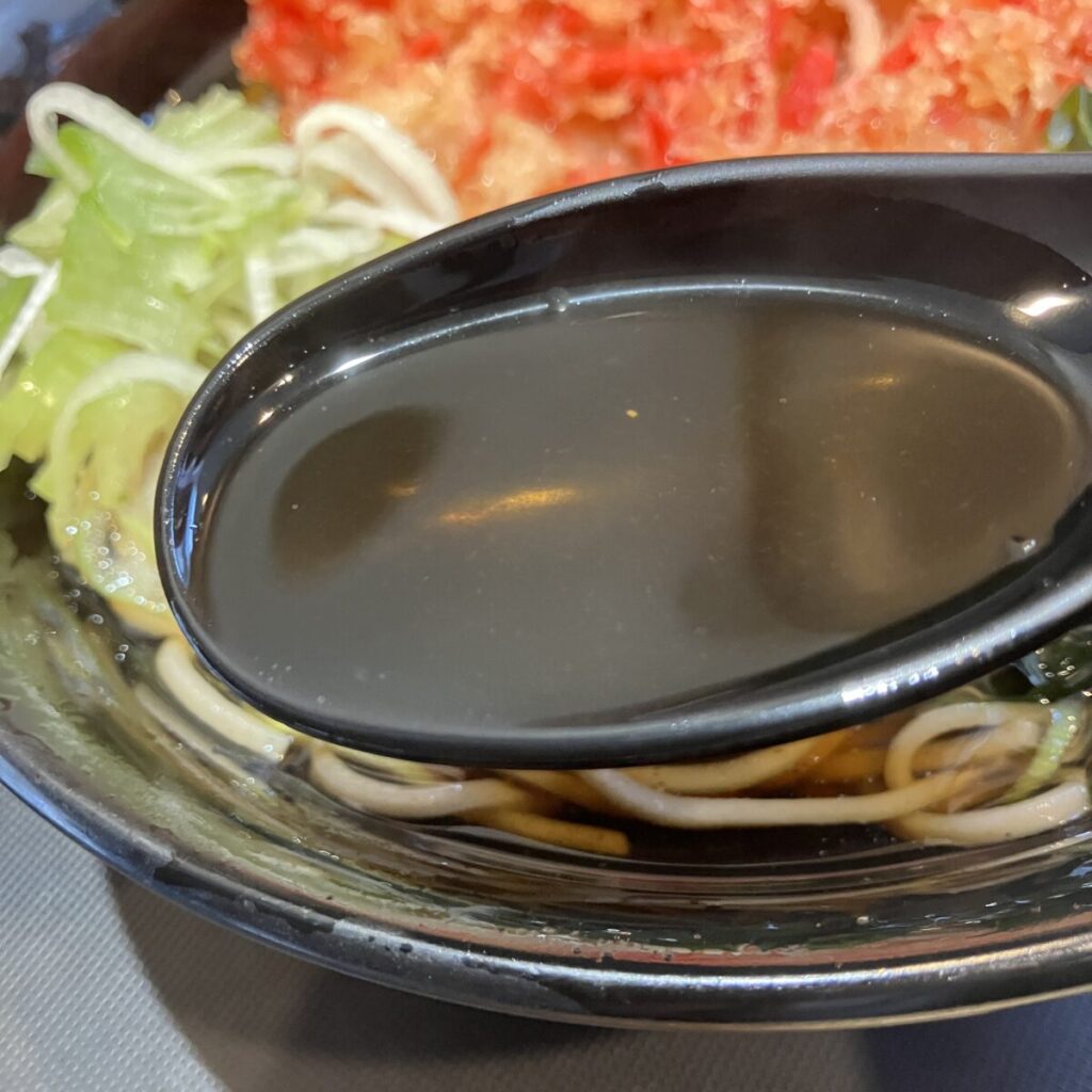 つゆは昔より上品な味わいになっていました