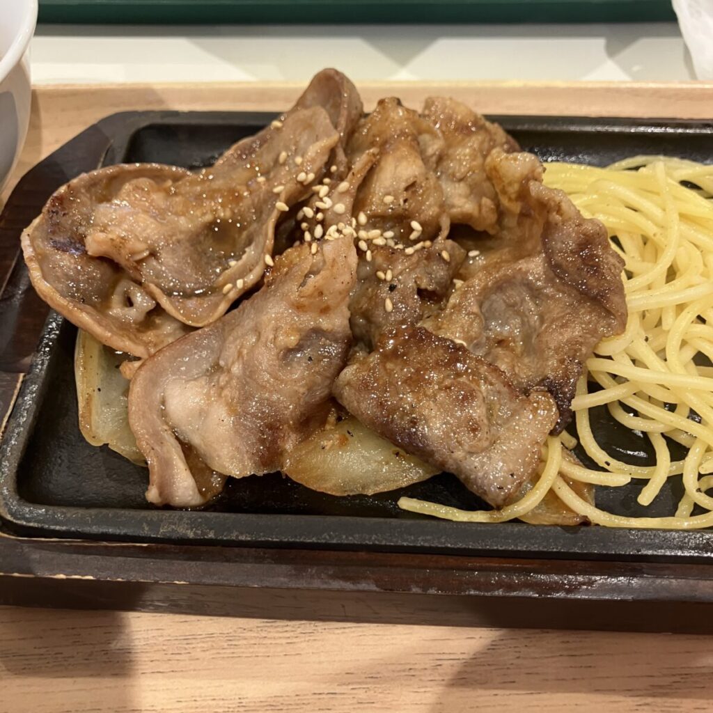 牛角焼肉食堂の牛カルビ&タン定食