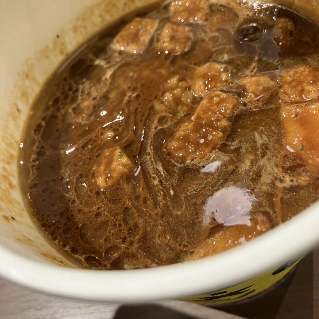 完全メシ「カレーメシ」がまずいと言われる理由