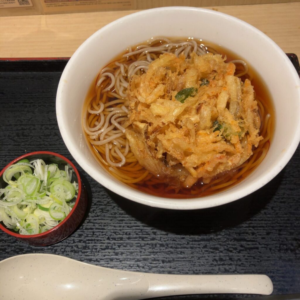 いろり庵きらくのかき揚げ蕎麦を食べた感想レビュー