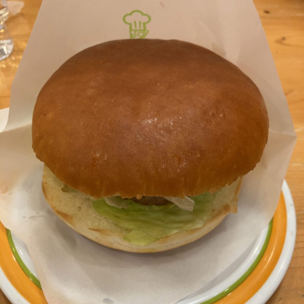 コメダのハンバーガーがまずいと言われる5つの理由！実際に食べた感想は「でかい」