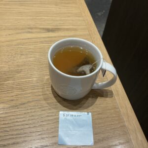 スタバのゆずシトラス&ティーがまずいと言われる4つの理由！実際に飲んだ感想は紅茶が苦手な人にはきつい